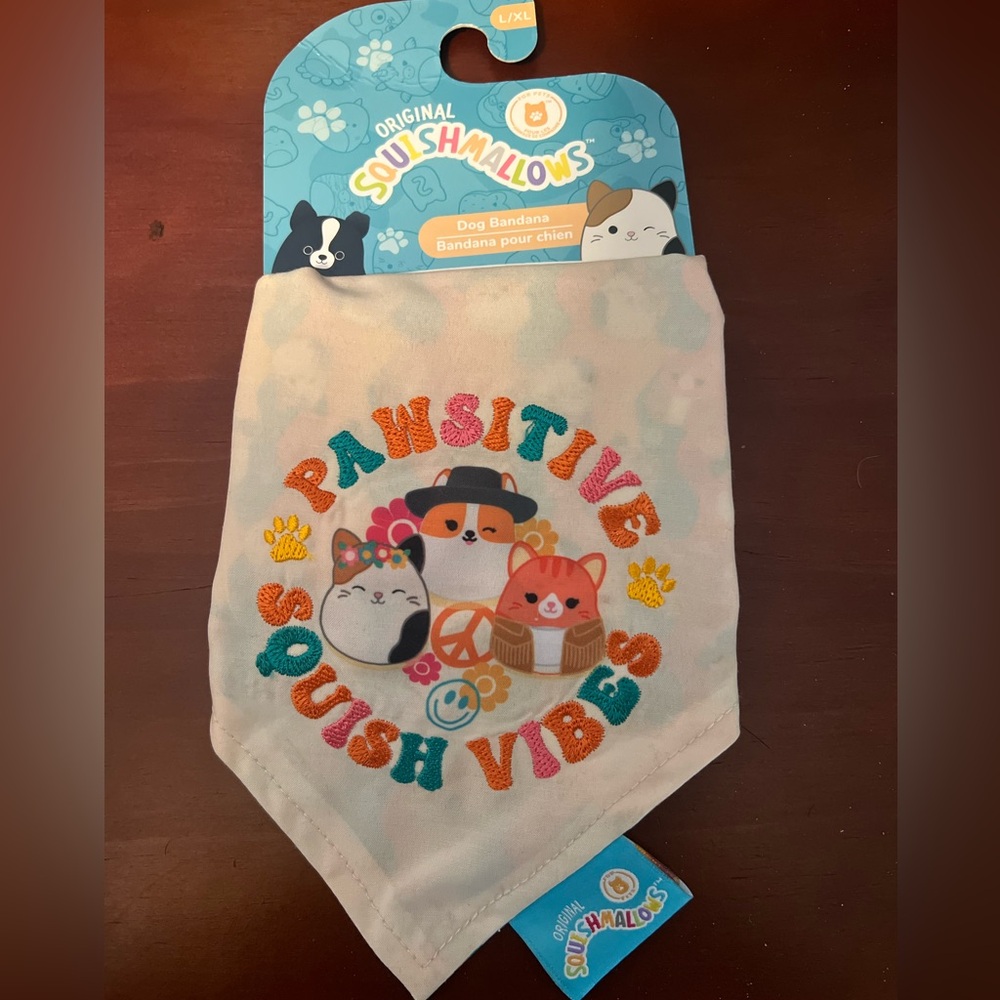 Squishmallows Original Reversible Pet Bandana "Pawsitive Squish Vibes" Size L/XL